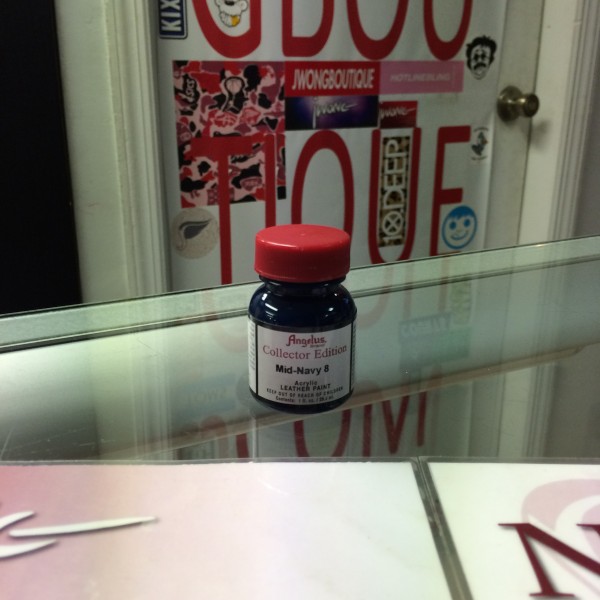 Angelus Collectors Edition Mid-Navy 8 Acrylic Leather Paint 1 FL OZ