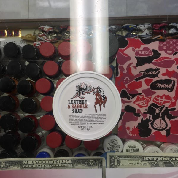 Angelus Leather & Saddle Soap 3 OZ Tub 