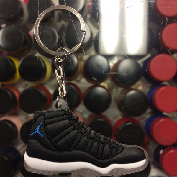 2009 Nike Air Jordan XI Space Jam 2D Keychain