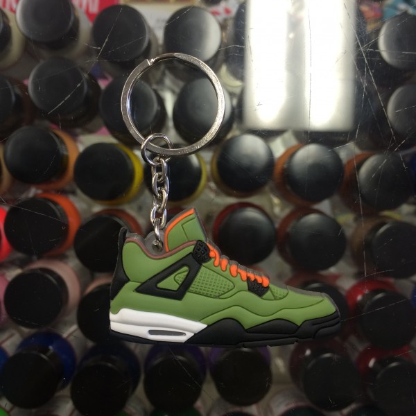 2005 Nike Air Jordan IV Undefeated 2D Keychain