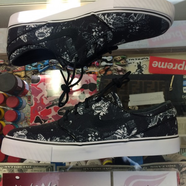 2013 Nike Zoom Stefan Janoski Black Floral