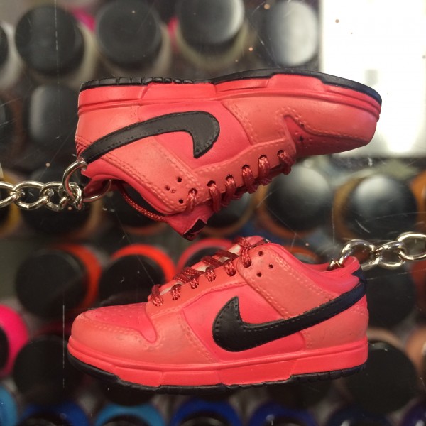 2003 Nike Dunk SB Low True Red 3D Keychain