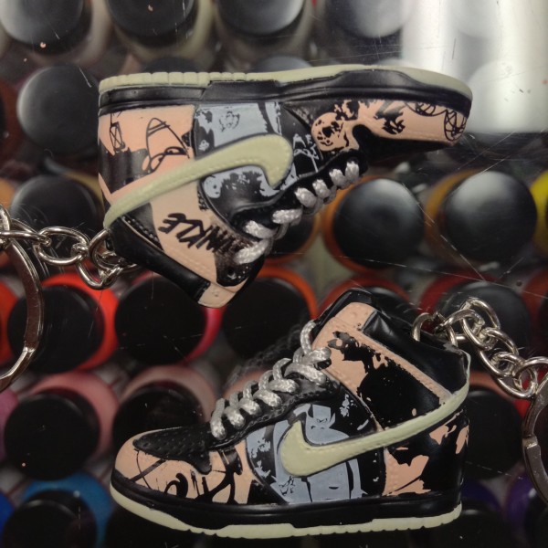 2004 Nike Dunk High Pro SB Unkle 3D Keychain
