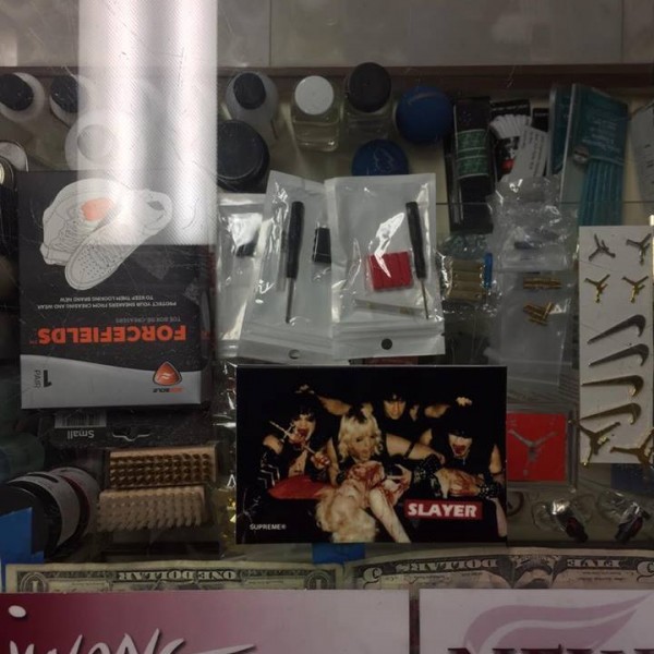 2016 Sticker Slayer Altar