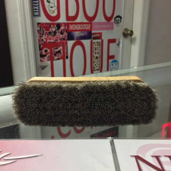 Four Seasons Horse Hair Brush Grey