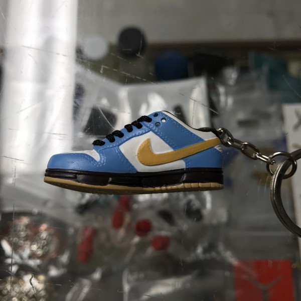 2004 Nike Dunk Low Pro SB Homer 3D Keychain