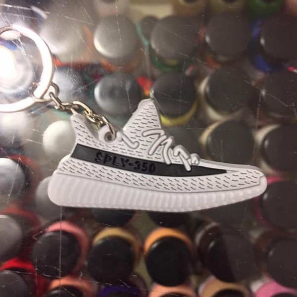 2017 Adidas Yeezy Boost 350 V2 Black Stripe Grey 2D Keychain