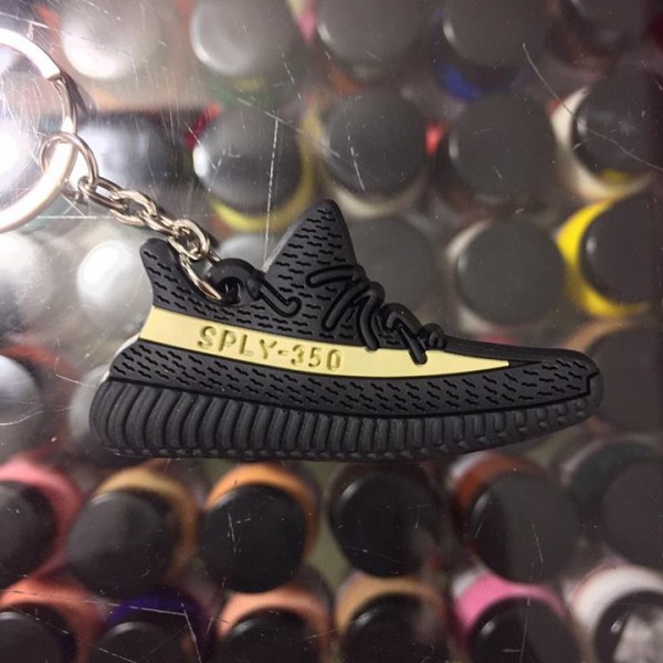 2016 Adidas Yeezy Boost 350 V2 Black Green Stripe 2D Keychain