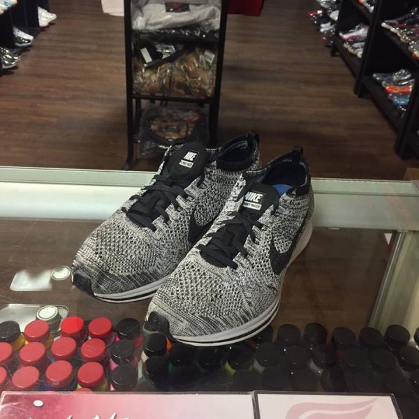 2013 Nike Flyknit Racer Cookie And Cream