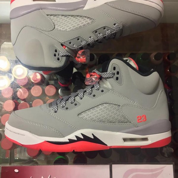 2015 Nike Air Jordan V Hot Lava Damaged Box