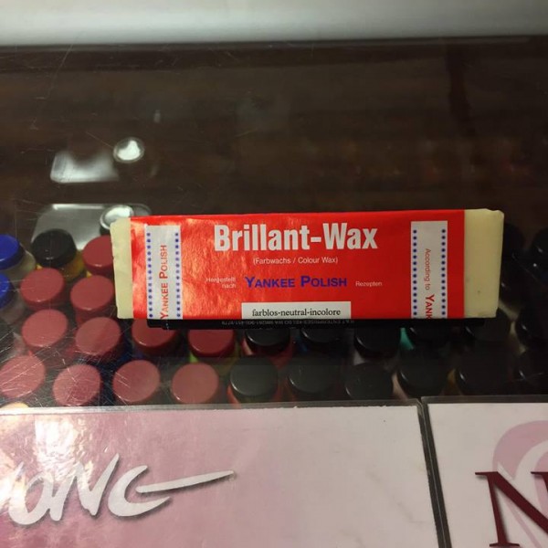 Renia Brillant Wax Yankee Polish Neutral