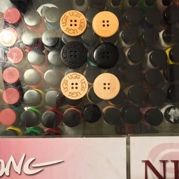 1 Pair Of Buttons For Ugg Women Boots, Clothes