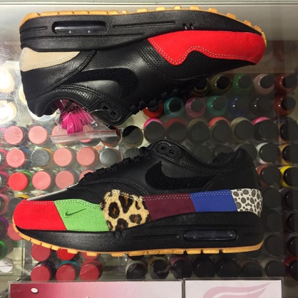 2017 Nike Air Max 1 Master 