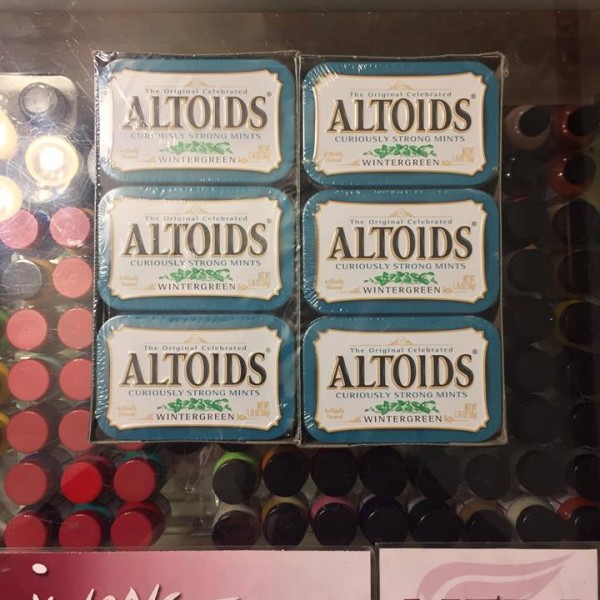 Altoids Curiously Strong Mints Wintergreen 12 Pack