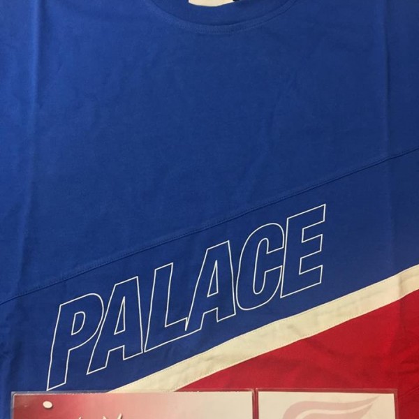 2017 Palace R Stripe T Blue 