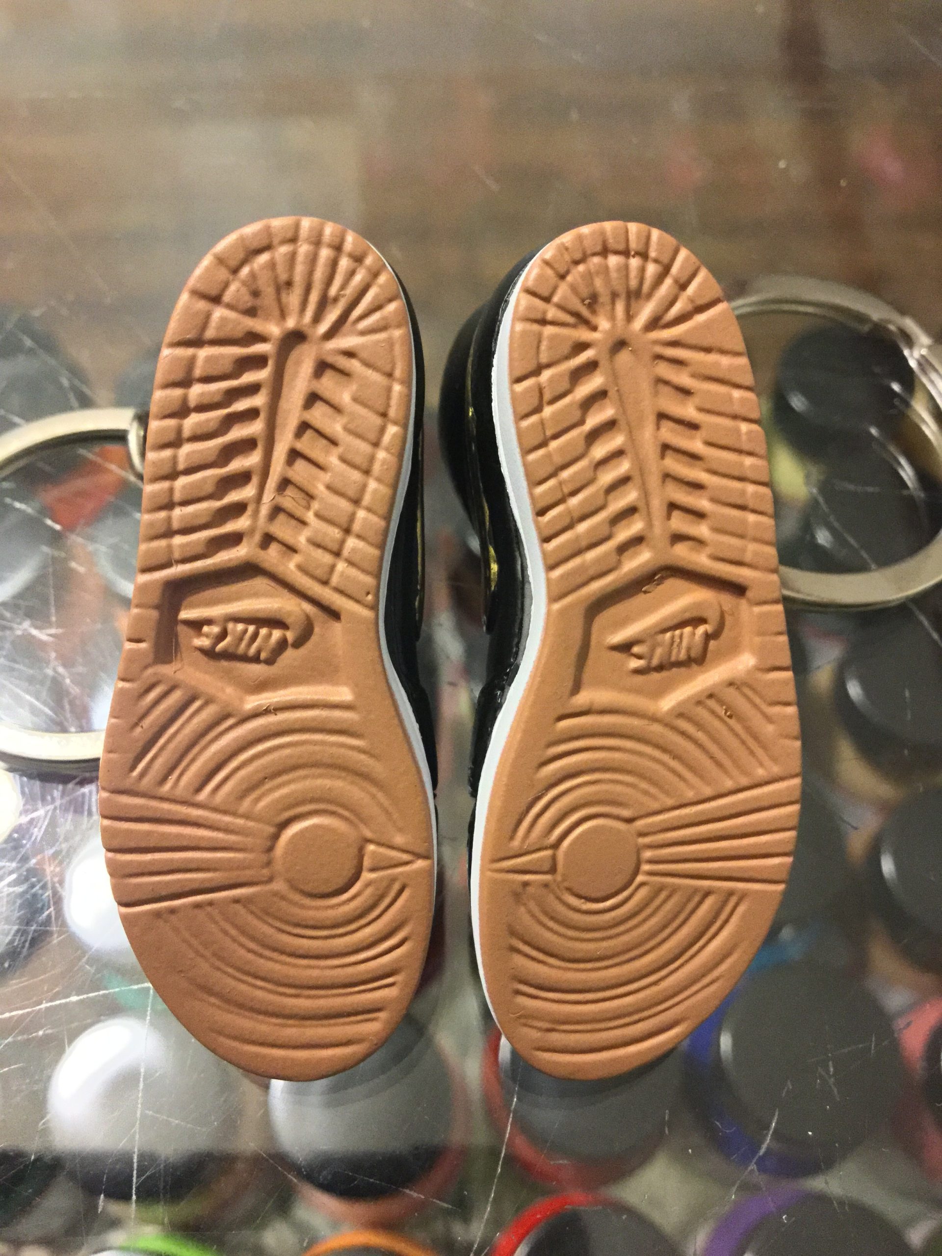 2013 Nike Air Jordan I Black Gold 3D Keychain - Image 3