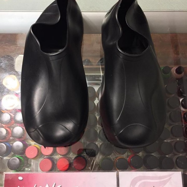 Tingley Weather Tuff Stretch Rubber Overshoes