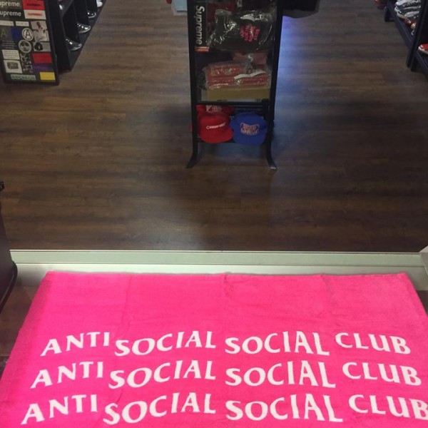 2017 Anti Social Social Club ASSC Towel Pink