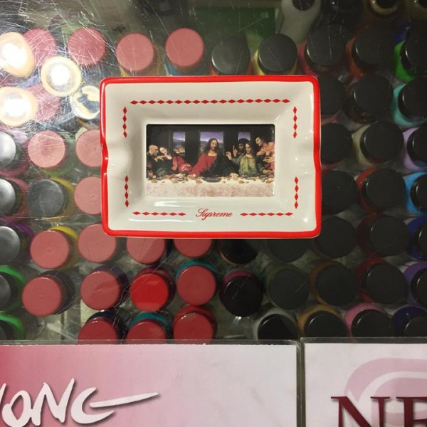 2012 Sup Last Supper Ashtray Red