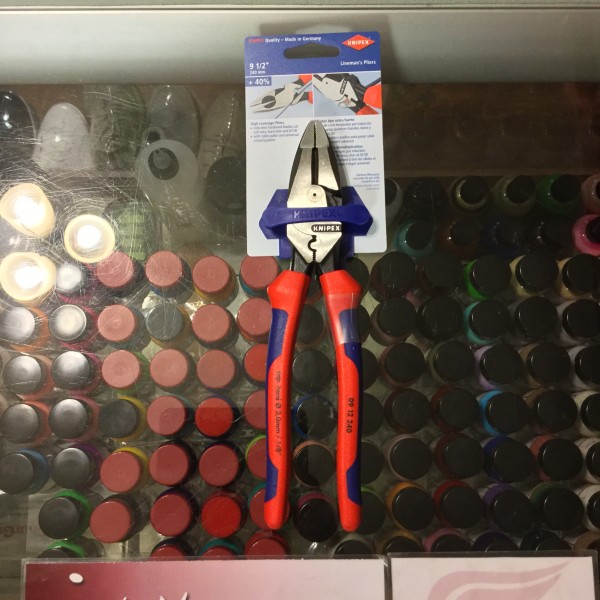Knipex 9 1/2 Inch Ultra-High Leverage Lineman's Pliers