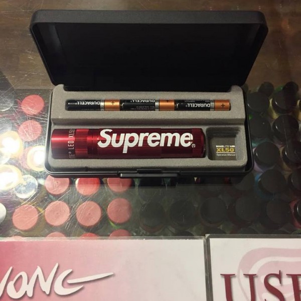 2012 Sup Maglite XL50 Led Light Red