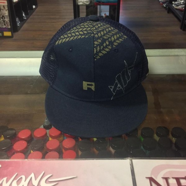 2011 Recon 1-95 Hit And Run Hat Navy Size 7 3/4 