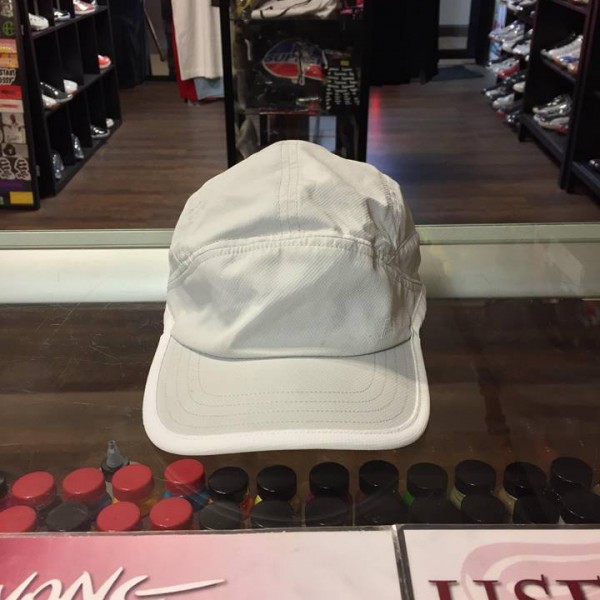 2016 Palace Running Cap Light Grey