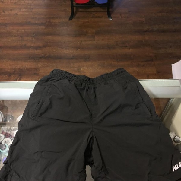 2016 Palace Run It Shell Short Black 