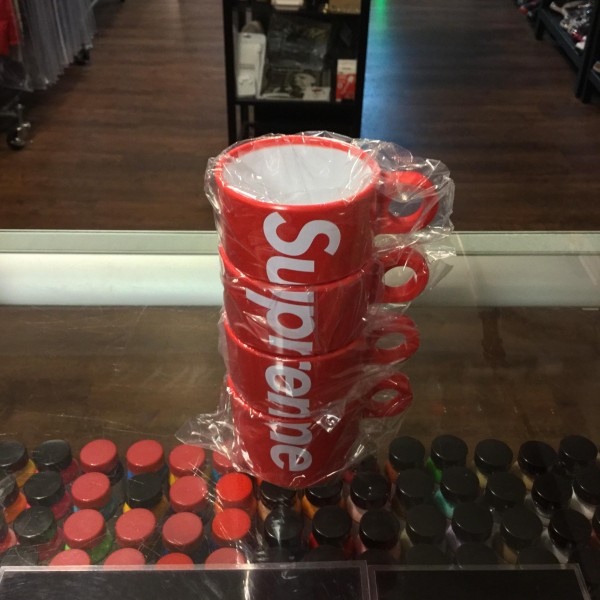 2018 Sup Stacking Cups Red