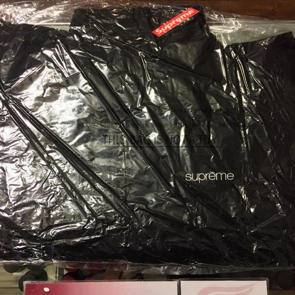 2018 Sup Color Blocked Half Zip Sweatshirt Black