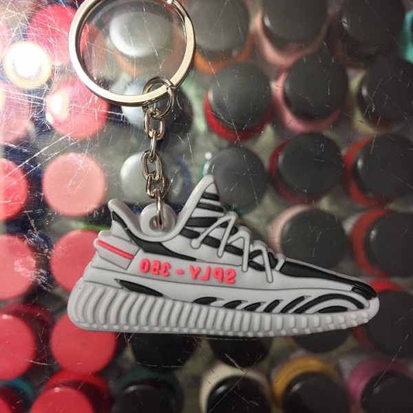 2017 Adidas Yeezy Boost 350 V2 Beluga 2.0 2D Keychain