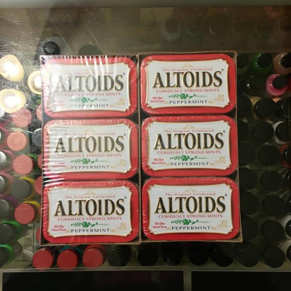 Altoids Curiously Strong Mints Peppermint 12 Pack
