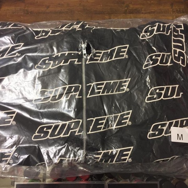 2018 Sup Repeat Zip Up Hooded Sweatshirt Black