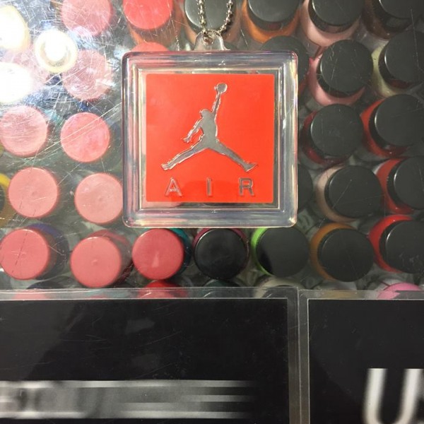 2011 Nike Air Jordan III Black Cement Hang Tag