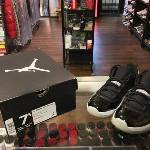 2014 Nike Air Jordan XI Low Infrared 23