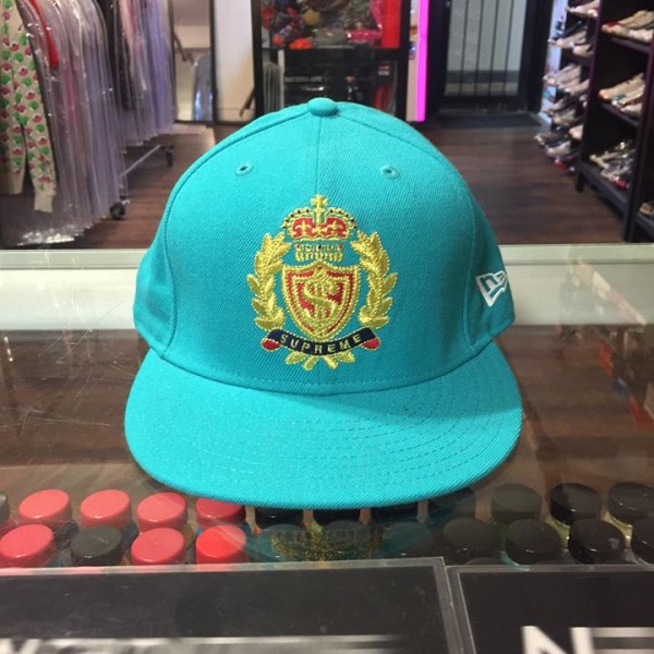 2007 Sup Crest New Era Turqoise Cap Size 7 3/8