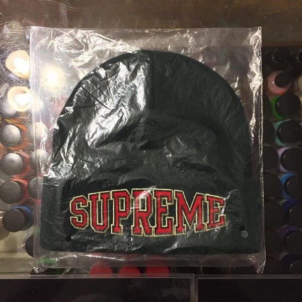 2015 Sup Warp Logo Beanie Green Packaged