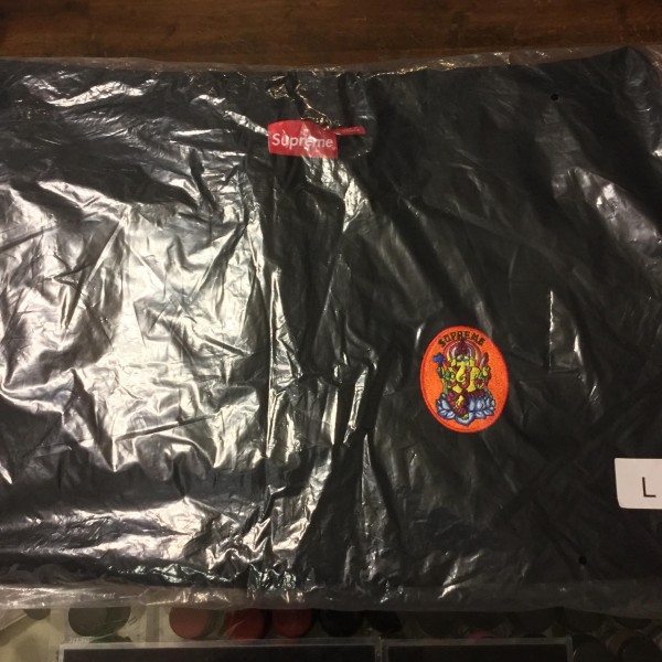 2018 Sup Ganesh Crewneck Black