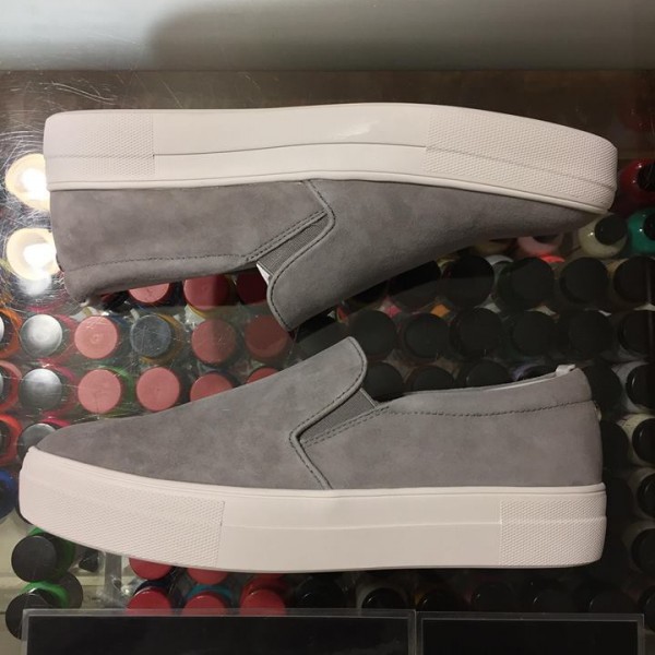 2018 Steve Madden Gills Platform Slip On Grey Suede 