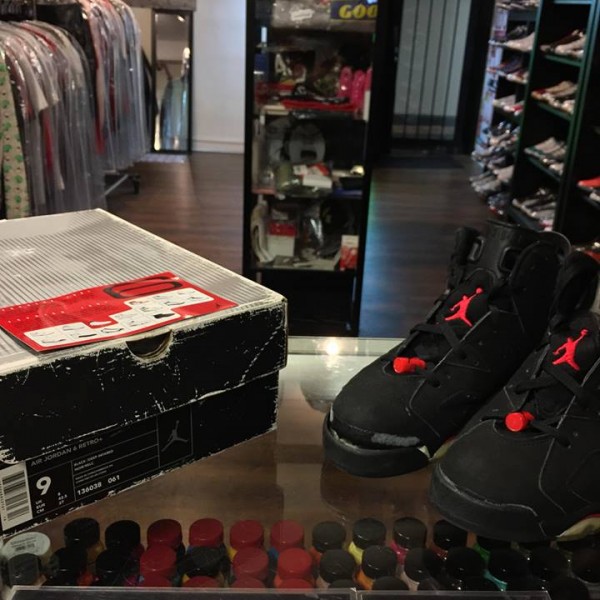 2000 Nike Air Jordan VI Black Infrared