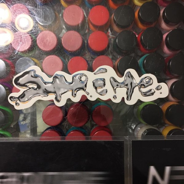 2018 Liquid Sticker White