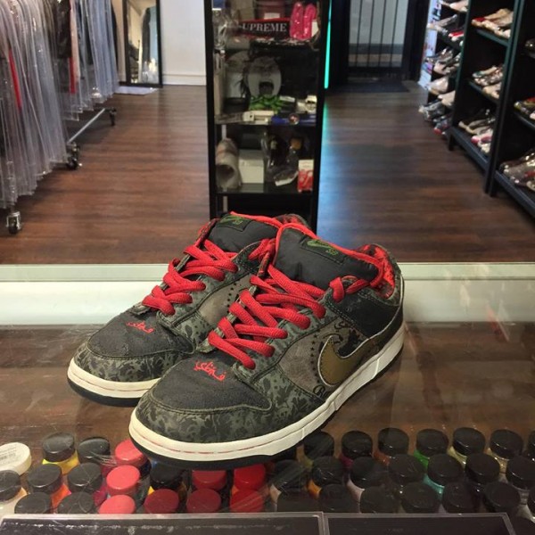 2006 Nike Dunk Low SB SBTG
