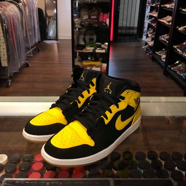 2017 Nike Air Jordan I New Love 