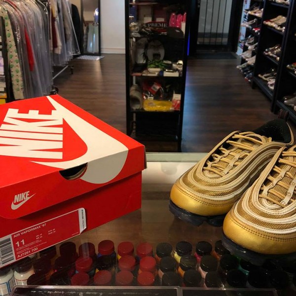 2018 Nike Air Vapormax 97 Metallic Gold 