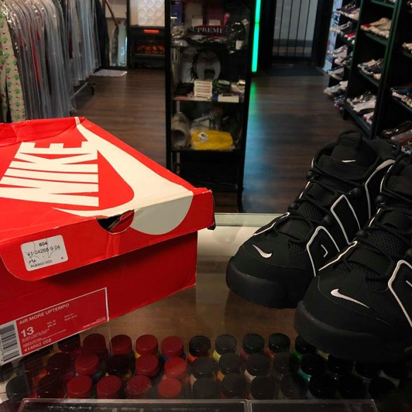 2016 Nike Air More Uptempo Black 