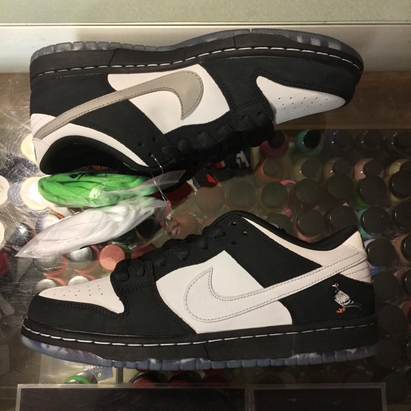 2019 Nike SB Dunk Low Staple Panda Pigeon