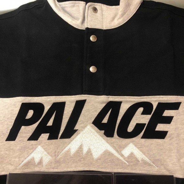 2018 Palace Pwoppa Sweater Black