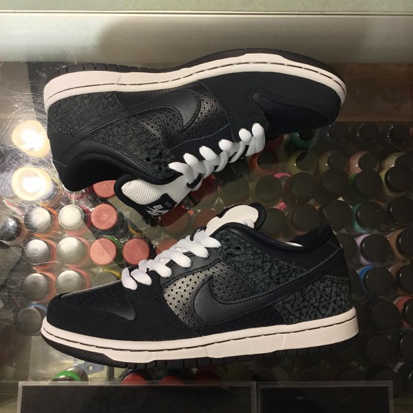 2018 Nike SB Dunk Low Murasaki Ride Life