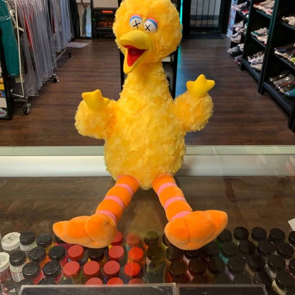 2018 Kaws Uniqlo Sesame Street Toy Big Bird