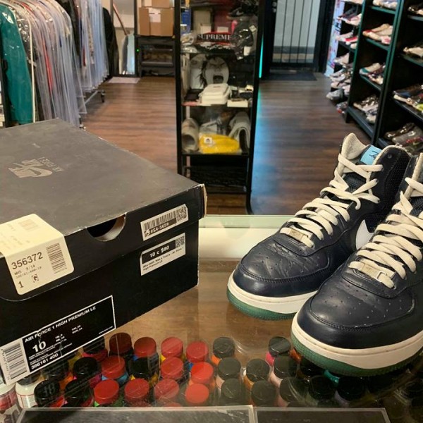 2009 Nike Air Force 1 High Premium LE Futura